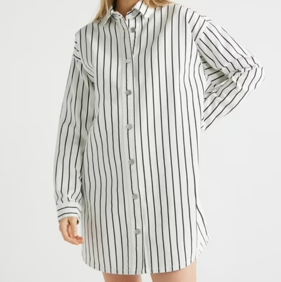 Scoop Women's Oversized Striped Denim Shirt Dress - Picture 6 of 6